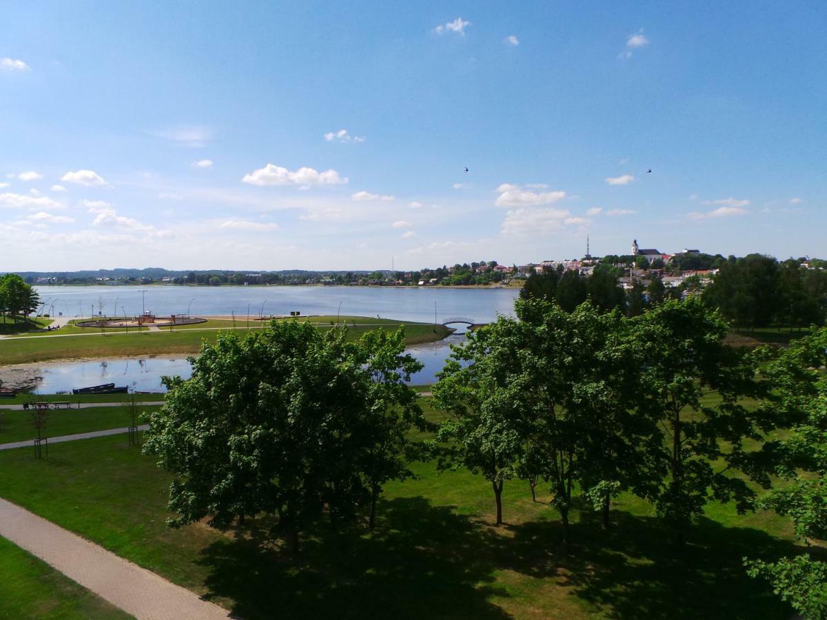 Cozy Apartment With A Wonderful Lake View Telšiai 外观 照片