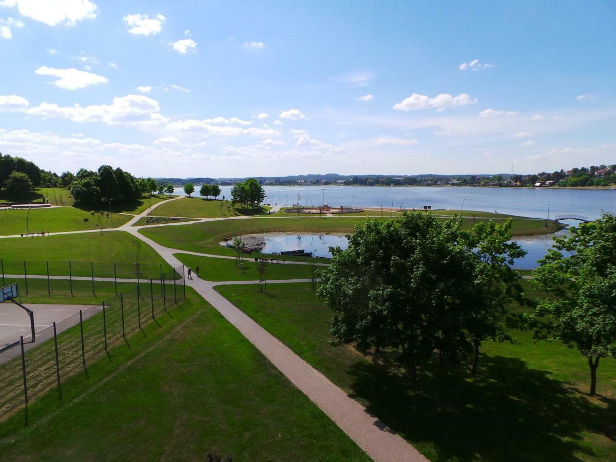 Cozy Apartment With A Wonderful Lake View Telšiai 外观 照片